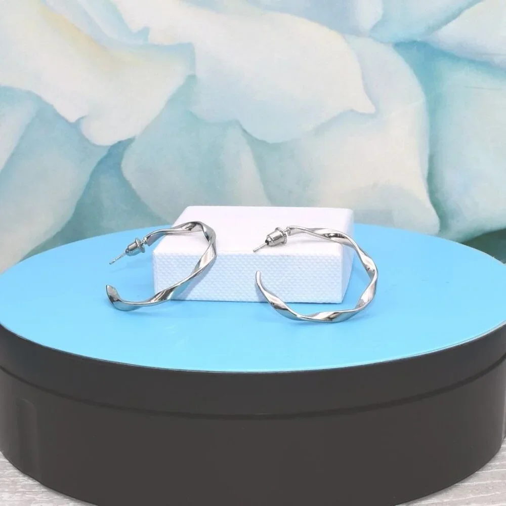 Emma Ellison Delicate Twist Hoop Minimalistic Earrings Silver Gift Packaged